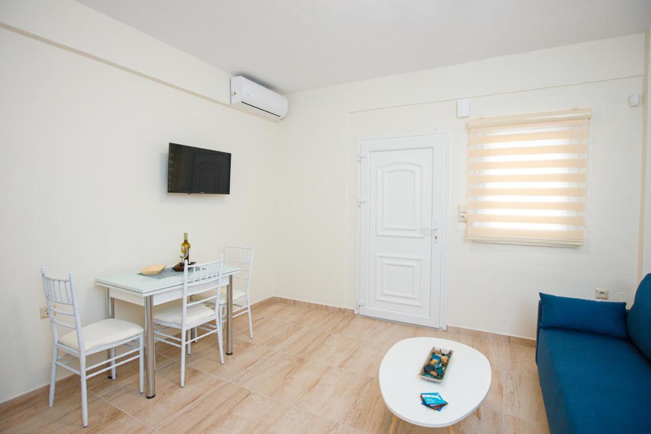 Lofos Apartments In Vergia Halkidiki โซโซโปลี ภายนอก รูปภาพ